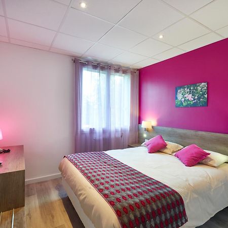 Cozy Hotel Logis Morlaix Plouigneau Oda fotoğraf