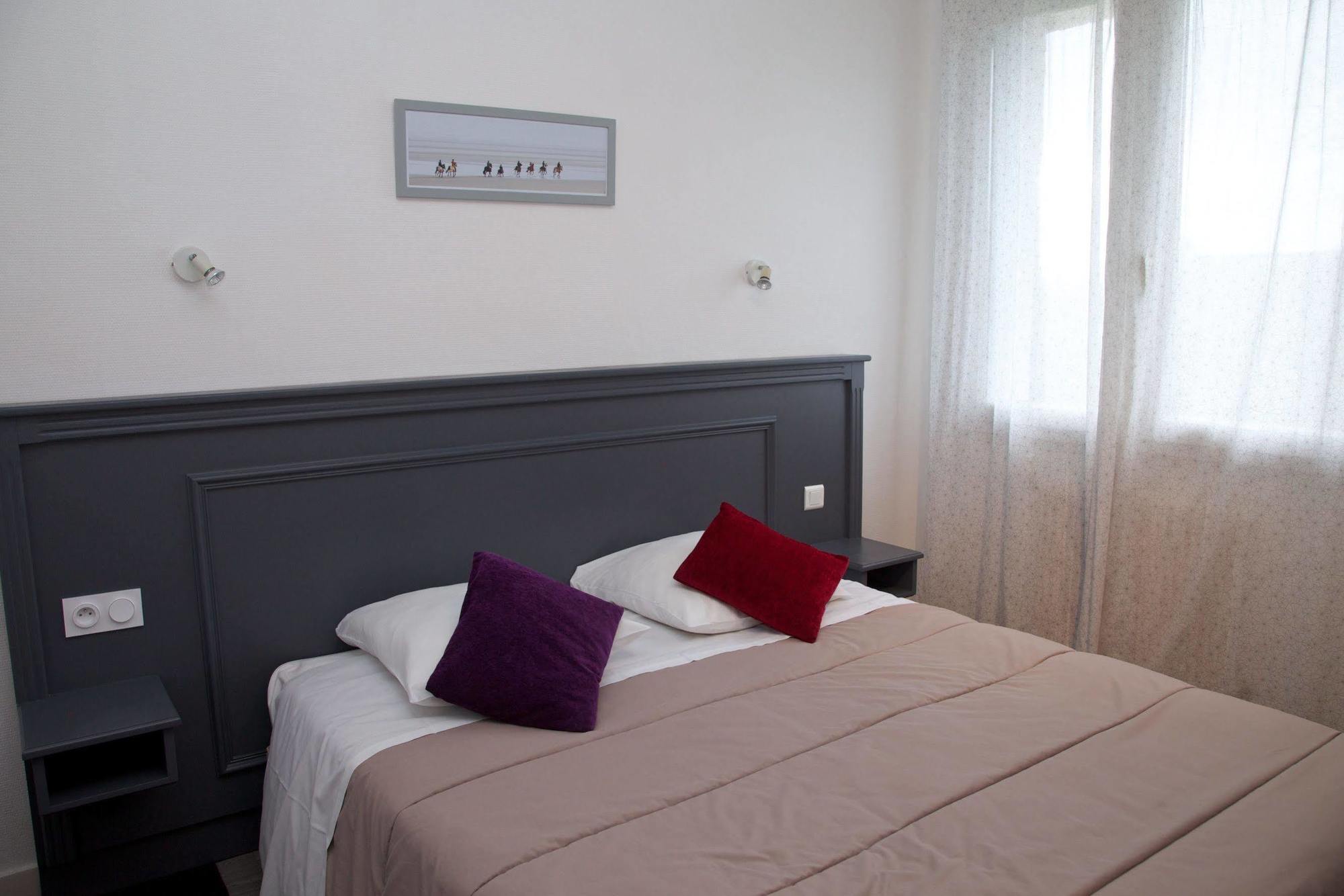 Cozy Hotel Logis Morlaix Plouigneau Dış mekan fotoğraf